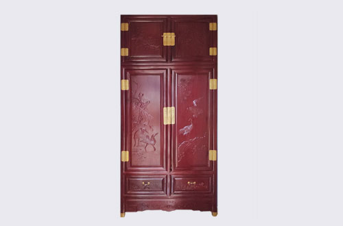 渝中高端中式家居装修深红色纯实木衣柜
